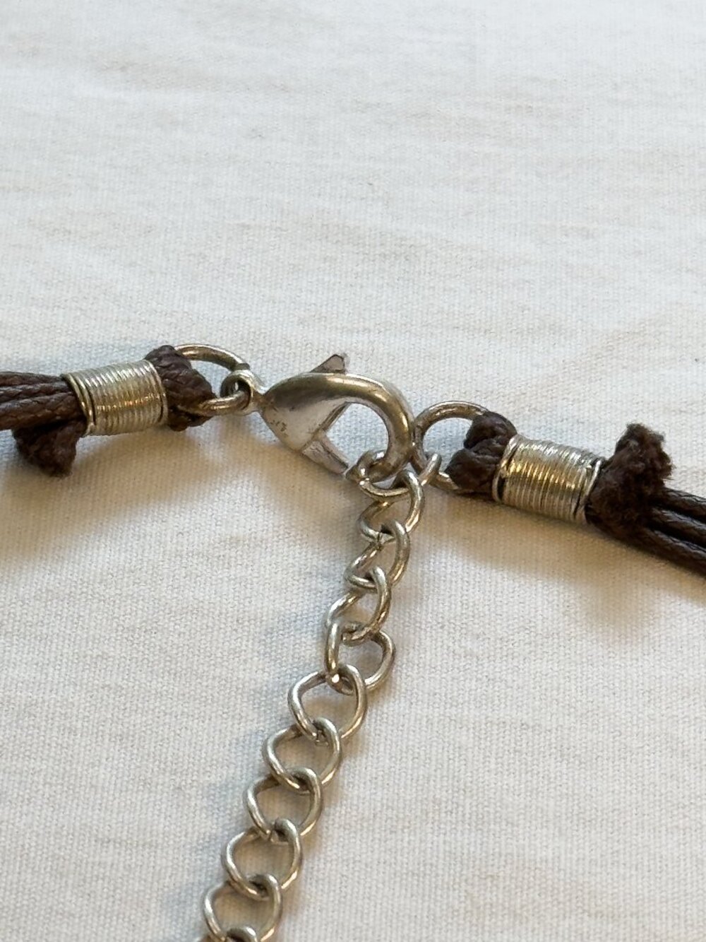 Designer Robert Lee Morris RLM Soho Silver Tone 3 Strand Beaded Necklace - Picture 14 of 14
